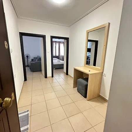 Apartment Ksamil * クサミル