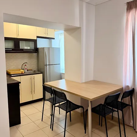 Apartment Ksamil * クサミル